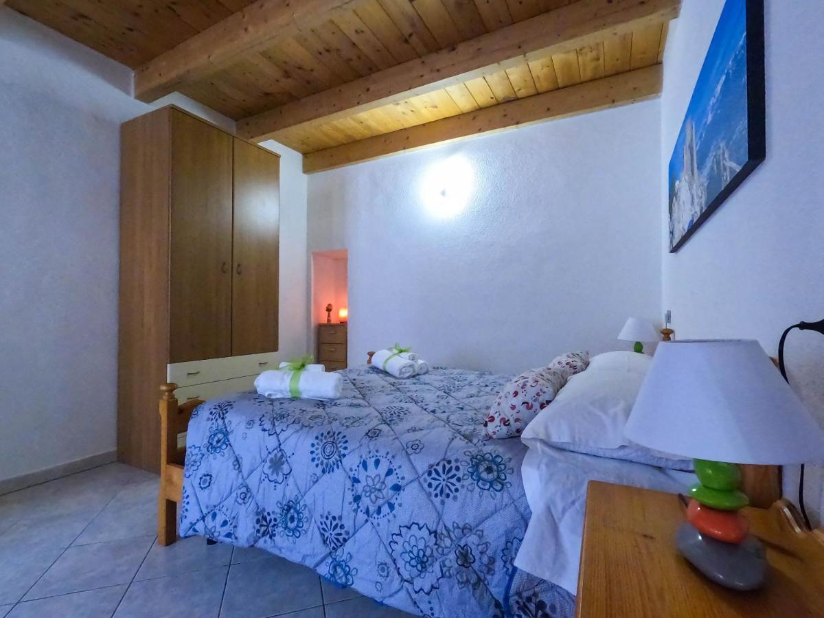 San Domenico House - Centro Storico Bed & Breakfast L'Aquila Exterior photo
