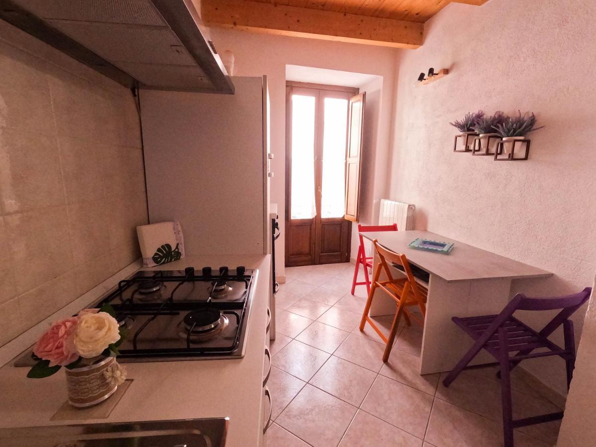 San Domenico House - Centro Storico Bed & Breakfast L'Aquila Exterior photo